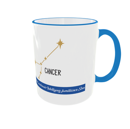 Rückseite der Tasse mit dem goldenen Sternbild des Krebses (Cancer) und dekorativen Stern-Elementen.