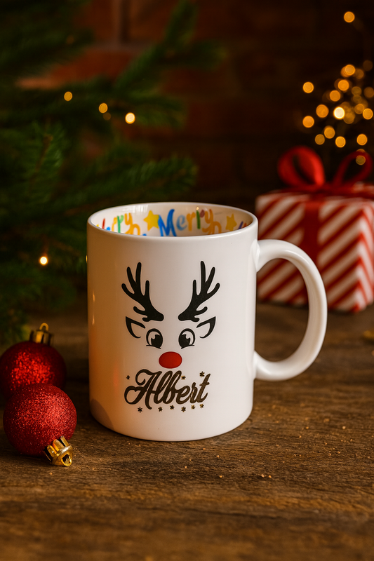 Personalisierte Weihnachtstasse mit Rentier – Geschenkidee mit Namen – Innenmotiv Merry Christmas – Winter Mug