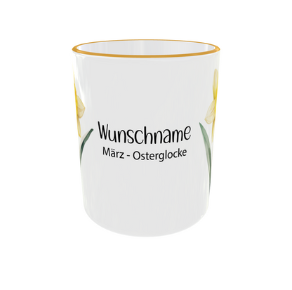 Personalisierte Geburtsblumen Tasse März mit Osterglocke Narzisse Kranz und Wunschname - Seitenansicht mit goldenem Henkel