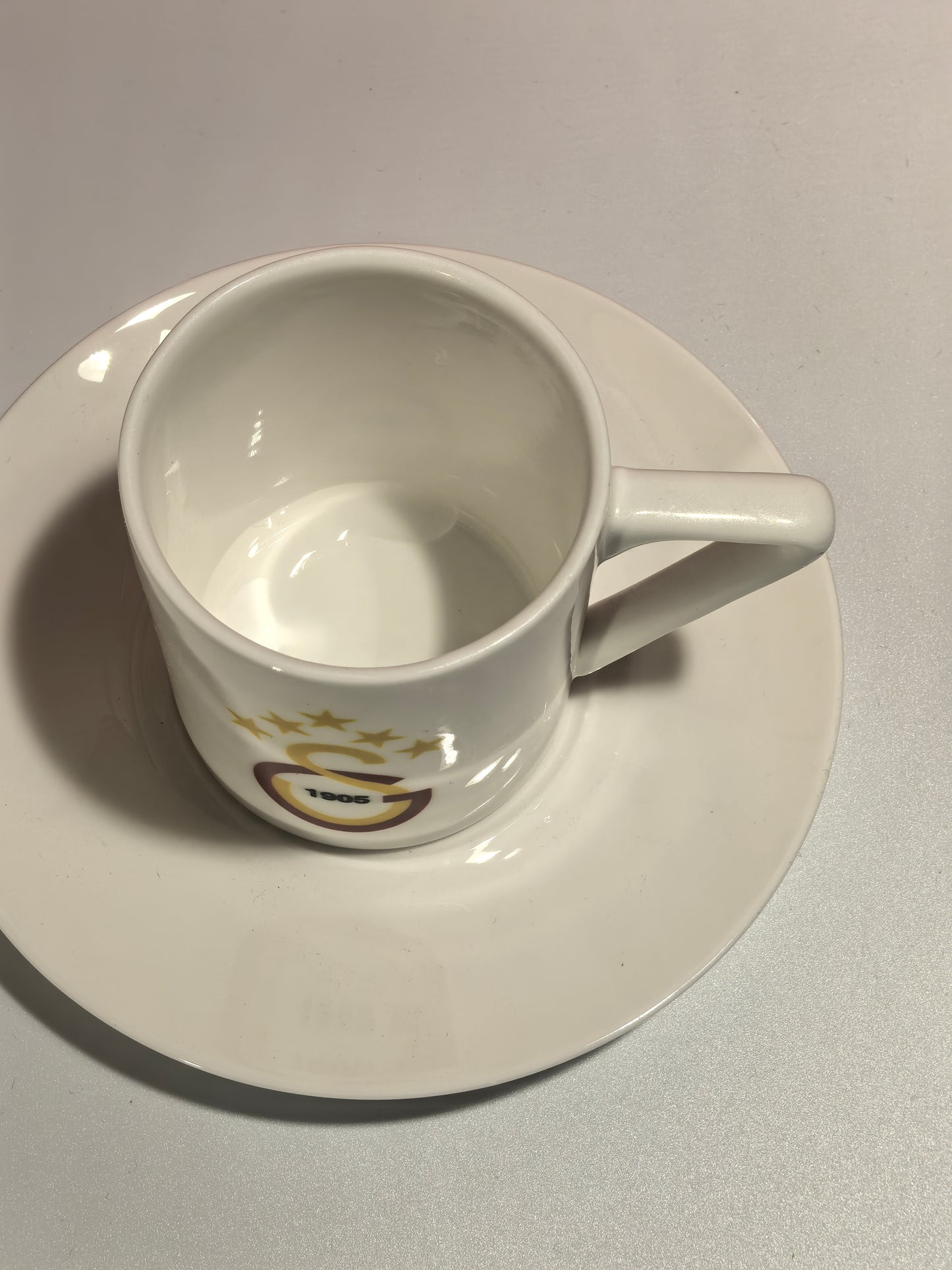Galatasaray Espresso-Tassen Set – 2 Tassen & 2 Untertassen, Keramik, eckig, 1905