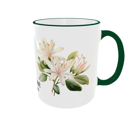 Personalisierte Tasse mit Juni Geburtsblume Geißblatt, Wunschname individuell bedruckt