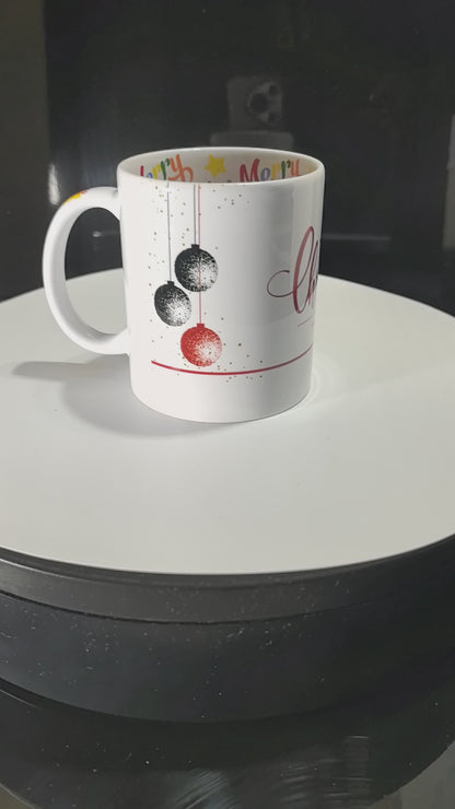 Weihnachtstasse "Merry Christmas" – Tannenbaum/Kugeln Design - Weihnachtstasse "Merry Christmas"