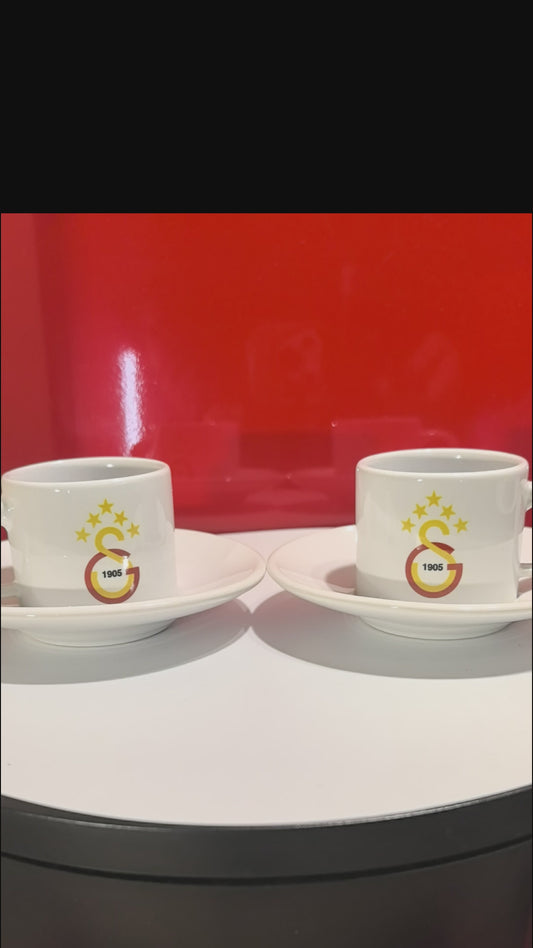 Galatasaray Espresso-Tassen 2er-Set – Frontansicht mit 5-Sterne-Logo 1905"